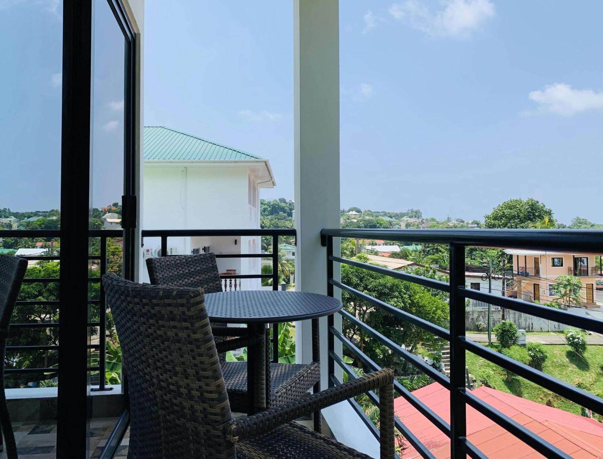 Oceanic View Apartments 보발롱 외부 사진