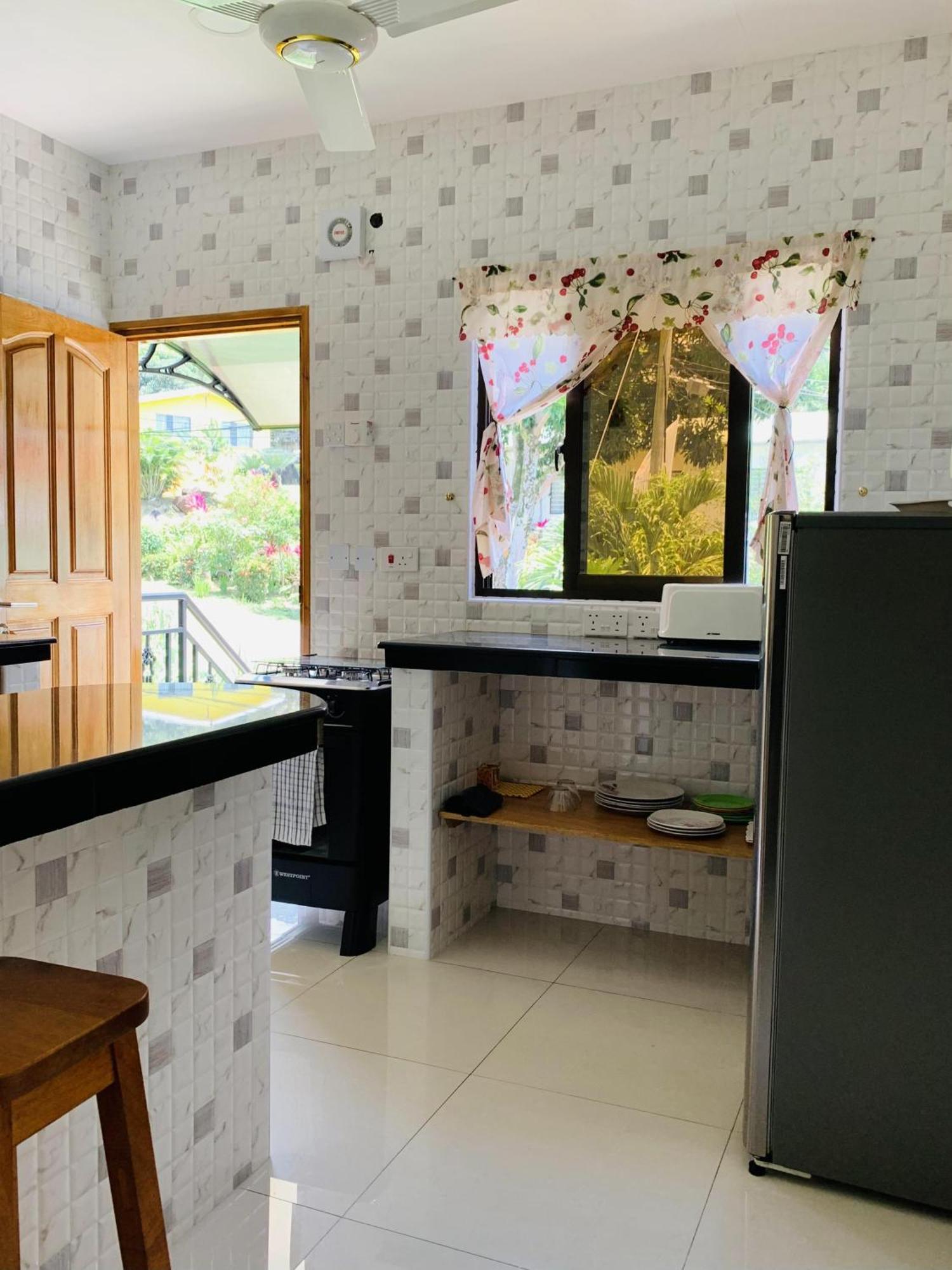 Oceanic View Apartments 보발롱 외부 사진