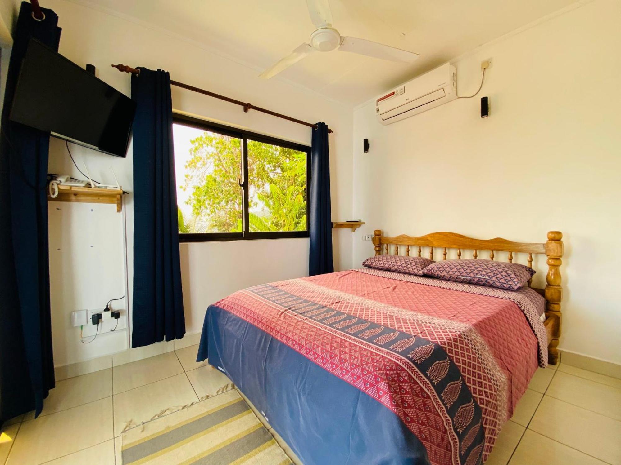Oceanic View Apartments 보발롱 외부 사진